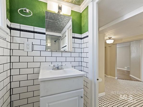 boise-idaho-79697844 picture