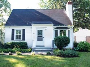 261 Chestnut Ridge Rd, Rochester, NY 14624