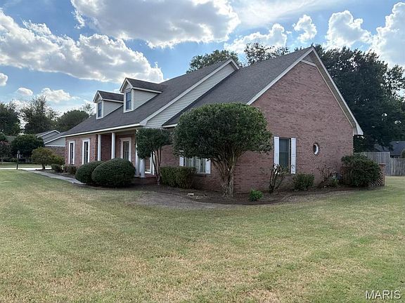 3rd image of 603 Kristina Reed St