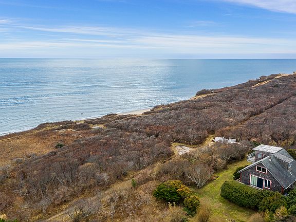 2nd image of 84 Seaside Ave