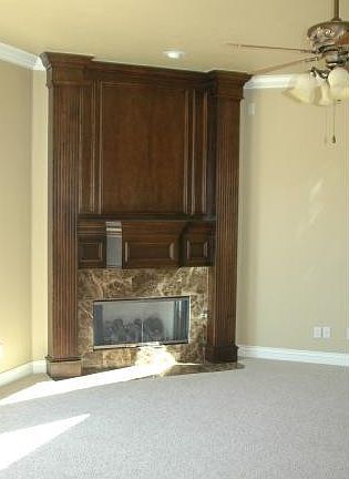 4th image of 1038 Villlas Creek Dr