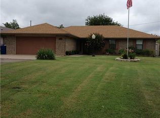 620 N Cleason Ave, Davenport, OK 74026