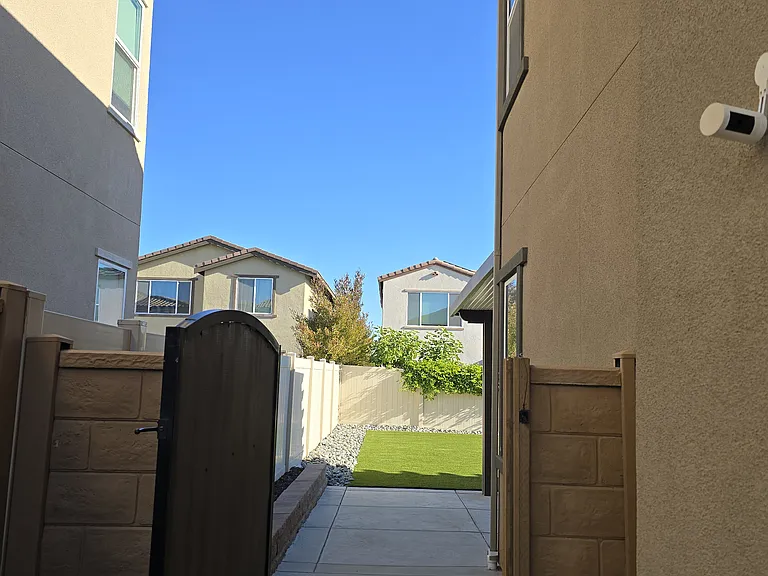 38529 Rosegate Pl — Photo 6