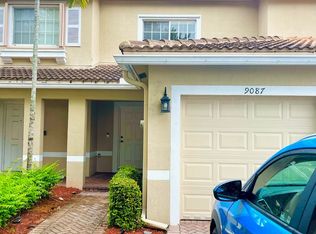 9087 Chambers St, Fort Lauderdale, FL 33321