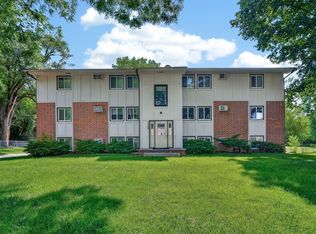 1645 NW 84th St #11, Clive, IA 50325