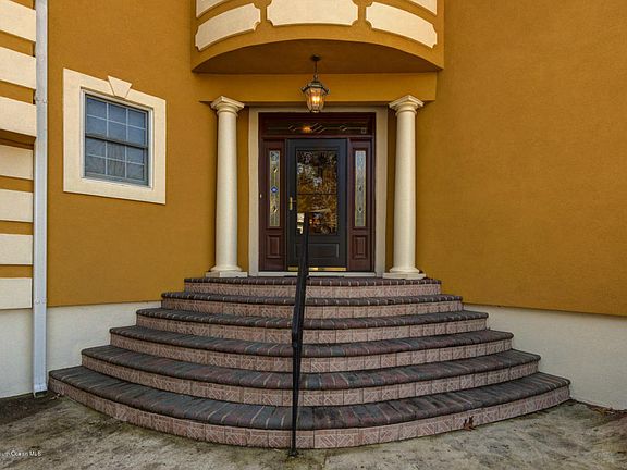 5th image of 963 Somerset Dr