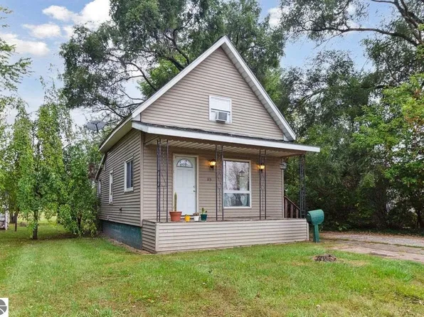 133 Carolina St, Alma, MI 48801