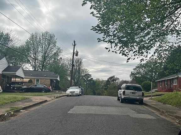2nd image of 248 1st Ave