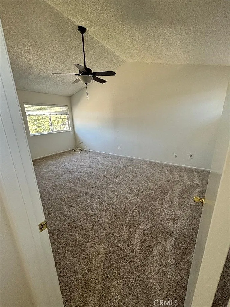 3 bed, 2175 sqft, $4,250 — Photo 3