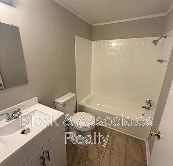 935 Country Place Rd — Photo 8