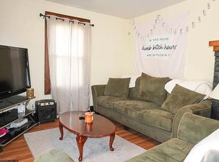 148 8th St, Morgantown, WV