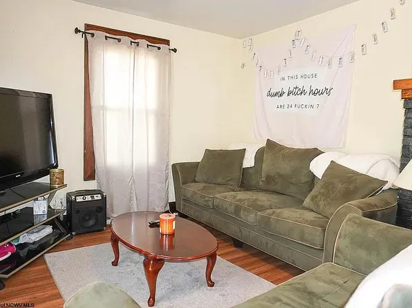 148 8th St, Morgantown, WV 26505