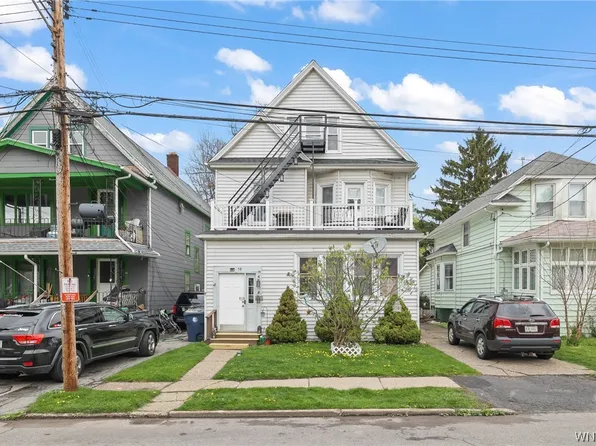 58 Parkview Ave, Lackawanna, NY 14218