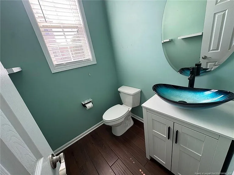 4007 Beaubien Dr — Photo 12