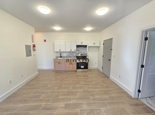 635 15th Ave #8, Newark, NJ 07103