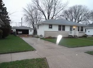 2419 34th St, Kenosha, WI 53140