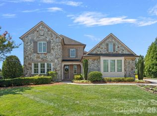 9896 Manor View Dr NW, Concord, NC 28027