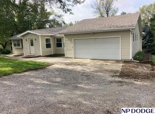 605 W Bluff Rd, Lincoln, NE 68531