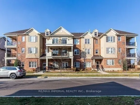 277 Gatwick Dr Unit 301, Oakville, ON L6H 0K7