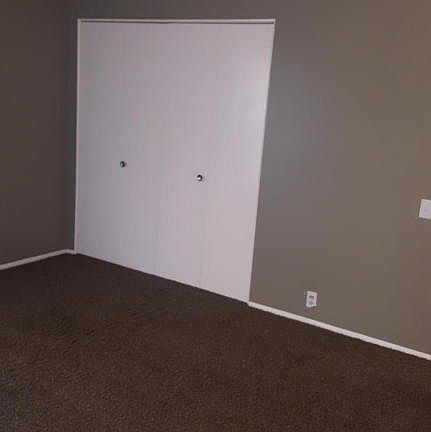 5th image of 779 Roswell Ct