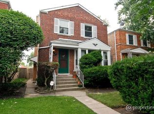 2947 W Jerome St, Chicago, IL 60645