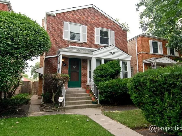 2947 W Jerome St, Chicago, IL 60645