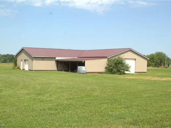 4422 Lenox New Lyme Rd, Jefferson, OH 44047