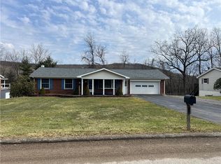 435 Gilfillan St, Franklin, PA 16323