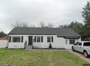 426 Calyx Cir, Dallas, TX 75216