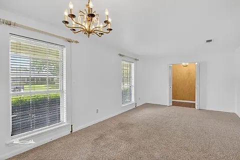 2313 Wesley Cir — Photo 18