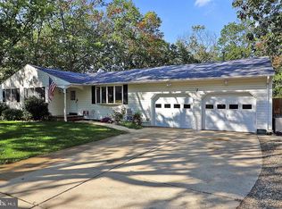 7 Carteret Ct, Waretown, NJ 08758