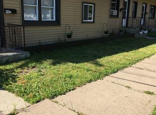 931 Broadway Ave, North Chicago, IL 60064