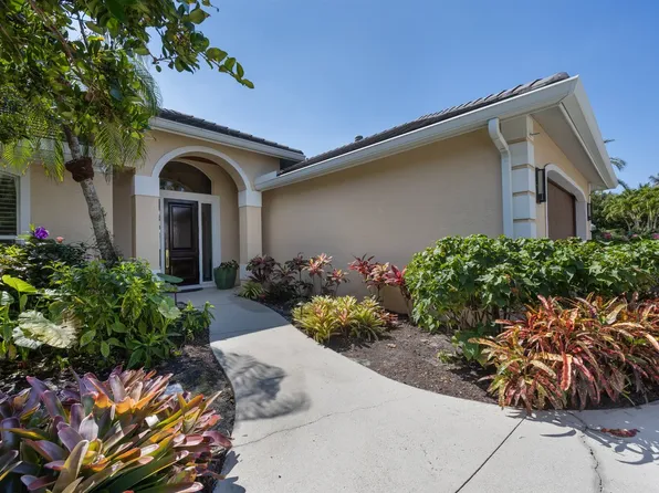 600 Port Side Dr, Naples, FL 34103