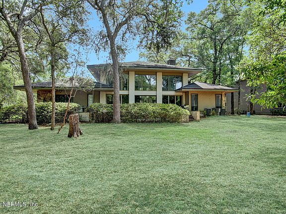 4th image of 2954 RAVINES Road