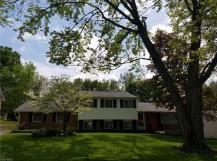 710 Lorena St SW, North Canton, OH 44720