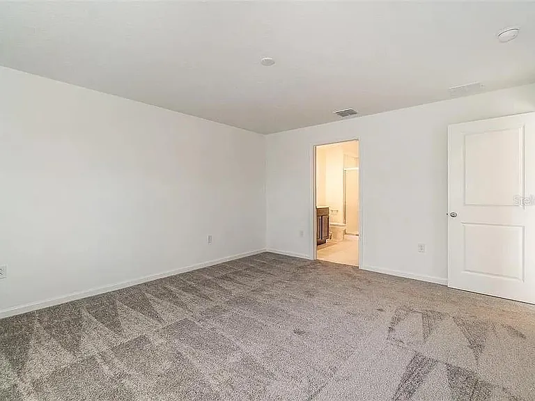 2220 Green Valley St — Photo 10