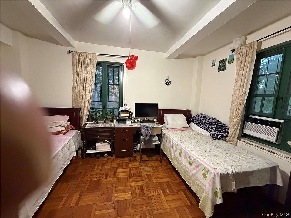 2nd image of 1551 Unionport Road #4C