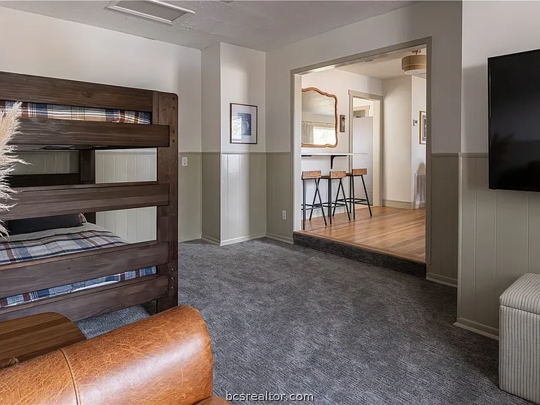727 Mary Lake Dr — Photo 15