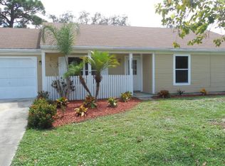 1088 SE 14th St, Stuart, FL 34996