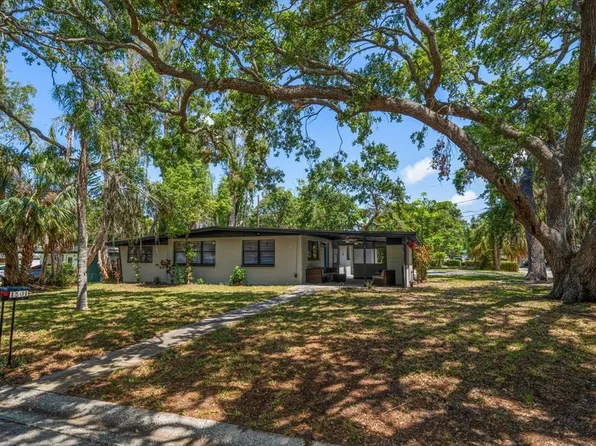 1501 Howard Pl, Largo, FL 33770