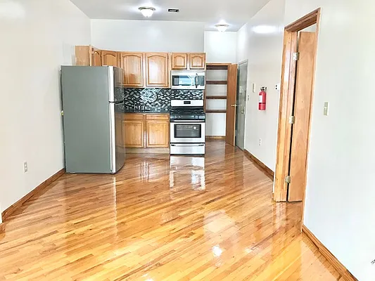 Rented by Corcoran | media 17