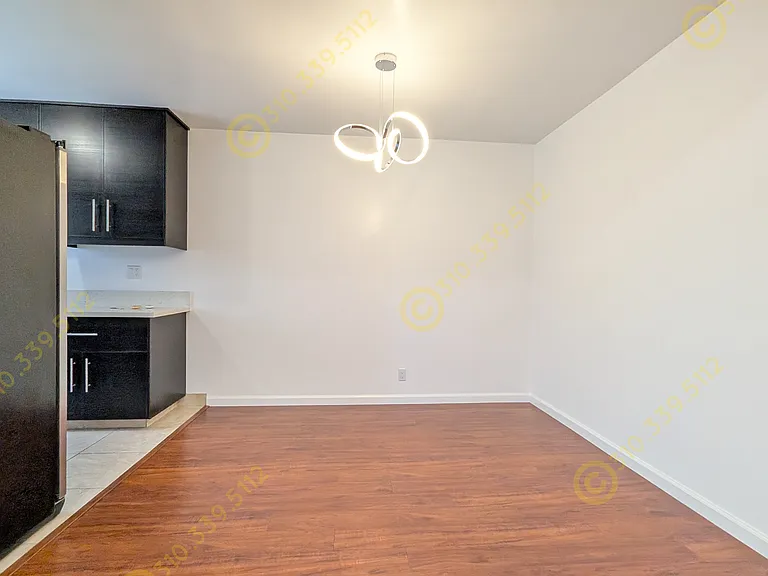 1231 N Genesee Ave #2 — Photo 5