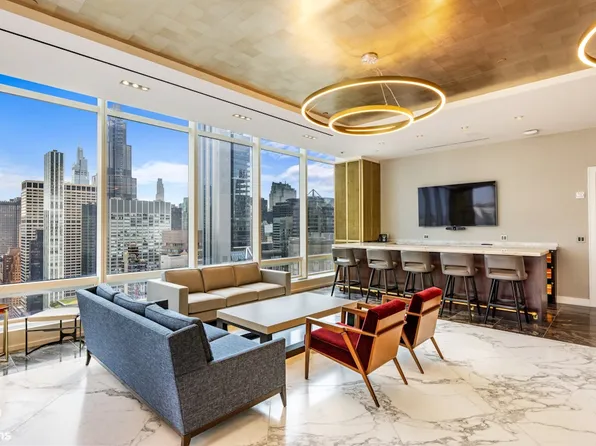 151 East 58th Street image 14 of 19