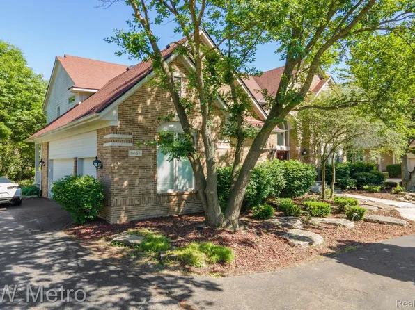 6657 Chelsea Brg, West Bloomfield, MI 48322