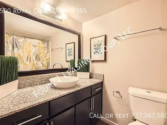 4th image of 1500 Royal Crest Dr #70355