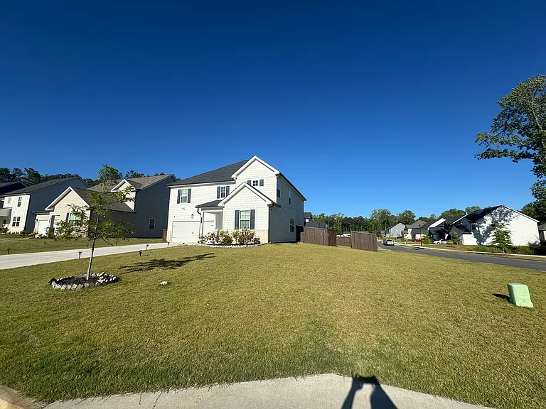 339 Springwood Ln — Photo 3
