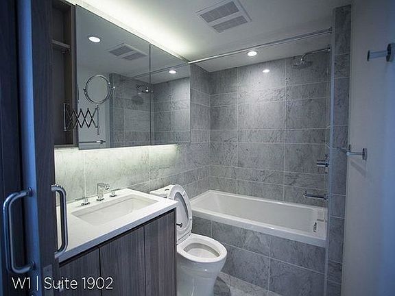4th image of 455 SW Marine Dr #1902