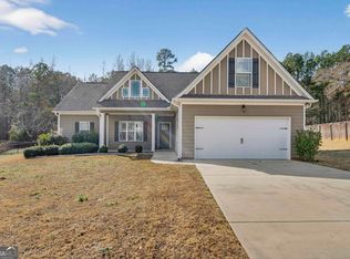 180 Hunters Chase Ct, Eatonton, GA 31024