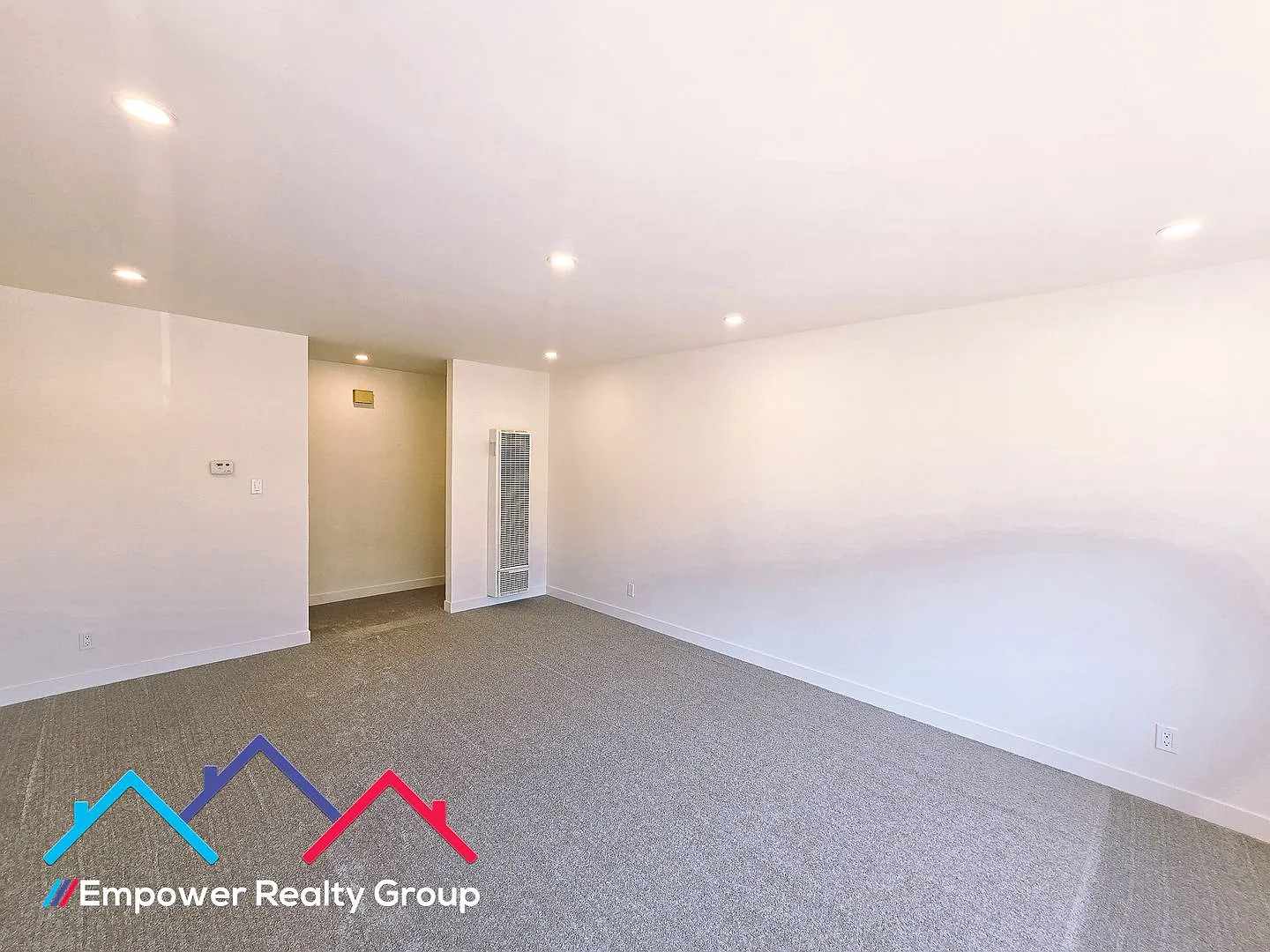1 bedroom 1 Bath Newly Remodeled Apartment in Alameda — Photo 3