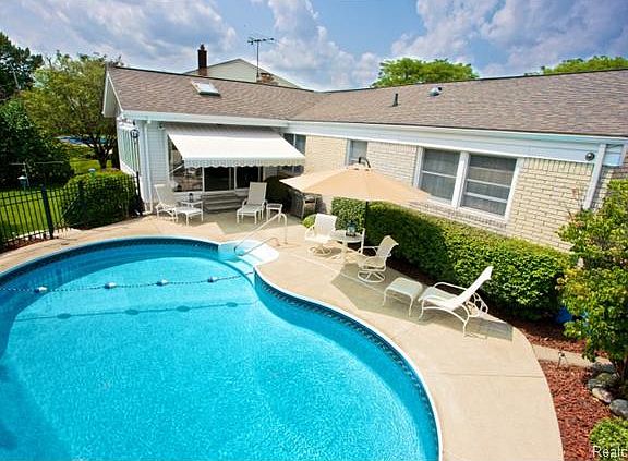 2nd image of 26109 Lila Ln